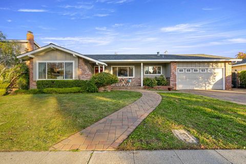 Tiny photo for 2741 Doverton Square, MOUNTAIN VIEW, CA 94040 (MLS # ML82028648)