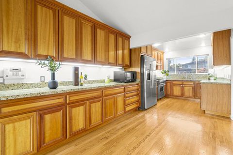 Tiny photo for 2741 Doverton Square, MOUNTAIN VIEW, CA 94040 (MLS # ML82028648)