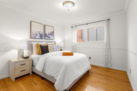 Tiny photo for 2741 Doverton Square, MOUNTAIN VIEW, CA 94040 (MLS # ML82028648)