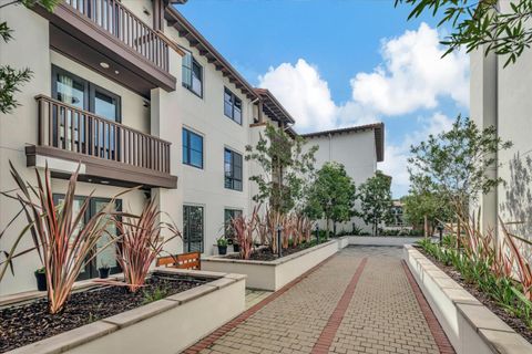 Tiny photo for 657 Walnut Street #437, SAN CARLOS, CA 94070 (MLS # ML82028350)