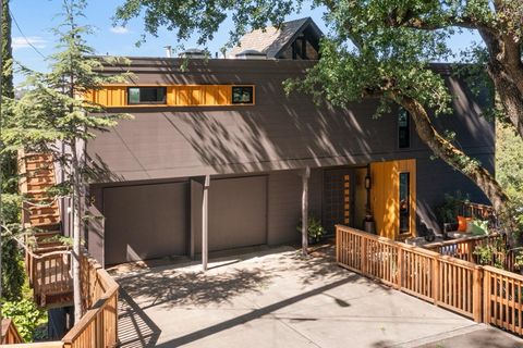 Tiny photo for 25 Grove Street, Los Gatos, CA 95030 (MLS # ML82027713)