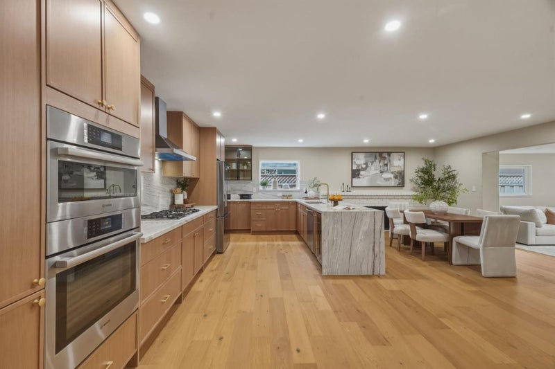 831 Shetland Place