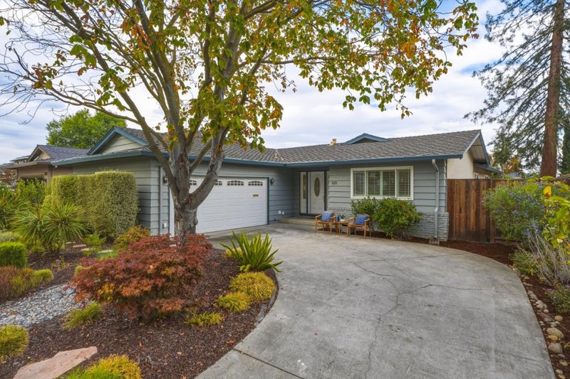 831 Shetland Place