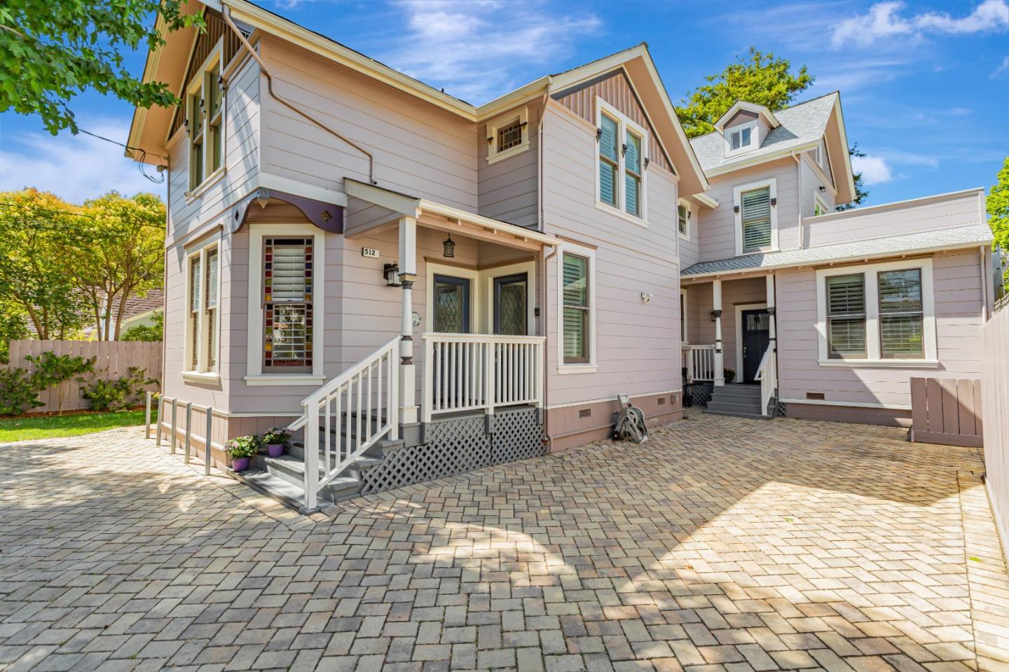 512 2nd Street