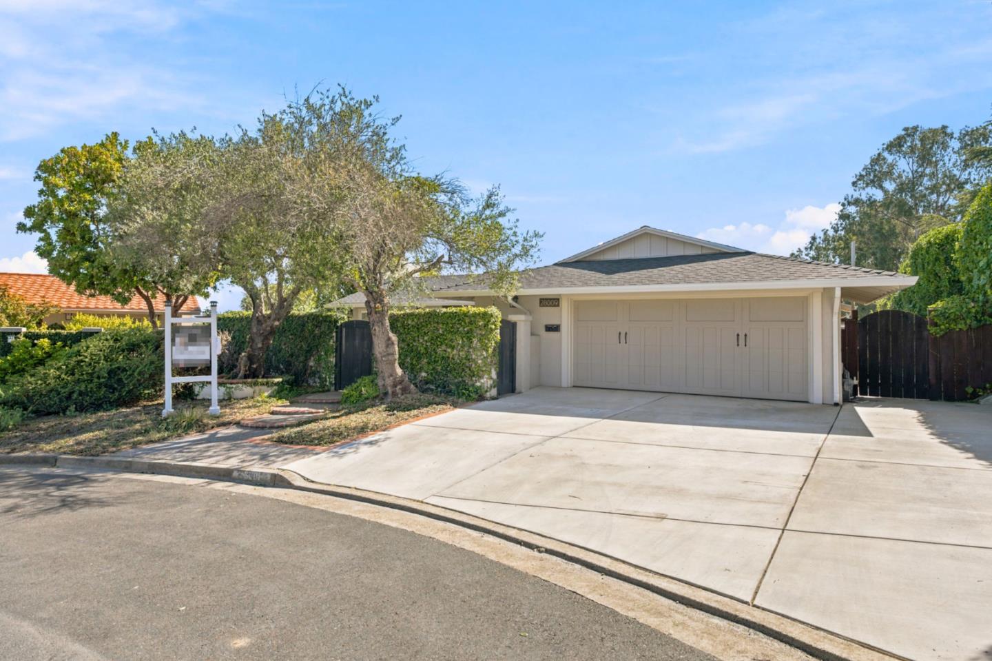 28009 Nob Hill Court