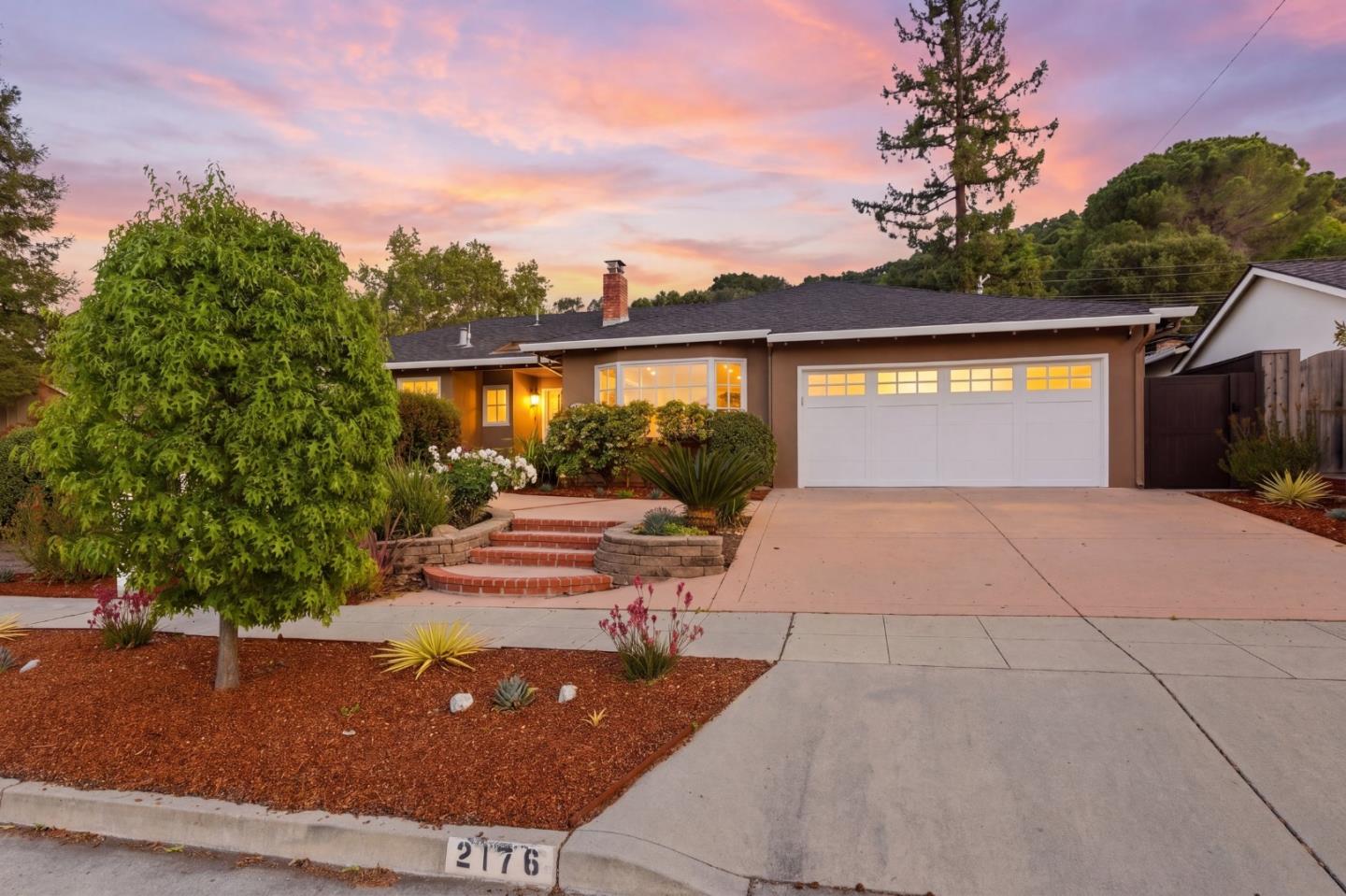 2176 Blossom Crest Way