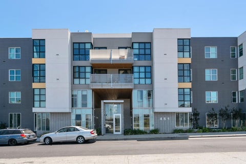 Tiny photo for 451 Donahue Street #407, SAN FRANCISCO, CA 94124 (MLS # ML82053759)