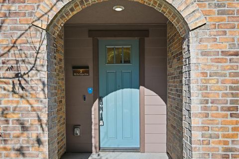 Tiny photo for 905 De Guigne Drive #2, Sunnyvale, CA 94085 (MLS # ML82031046)