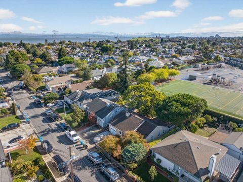 Tiny photo for 1318 Huron Avenue, SAN MATEO, CA 94401 (MLS # ML82028035)