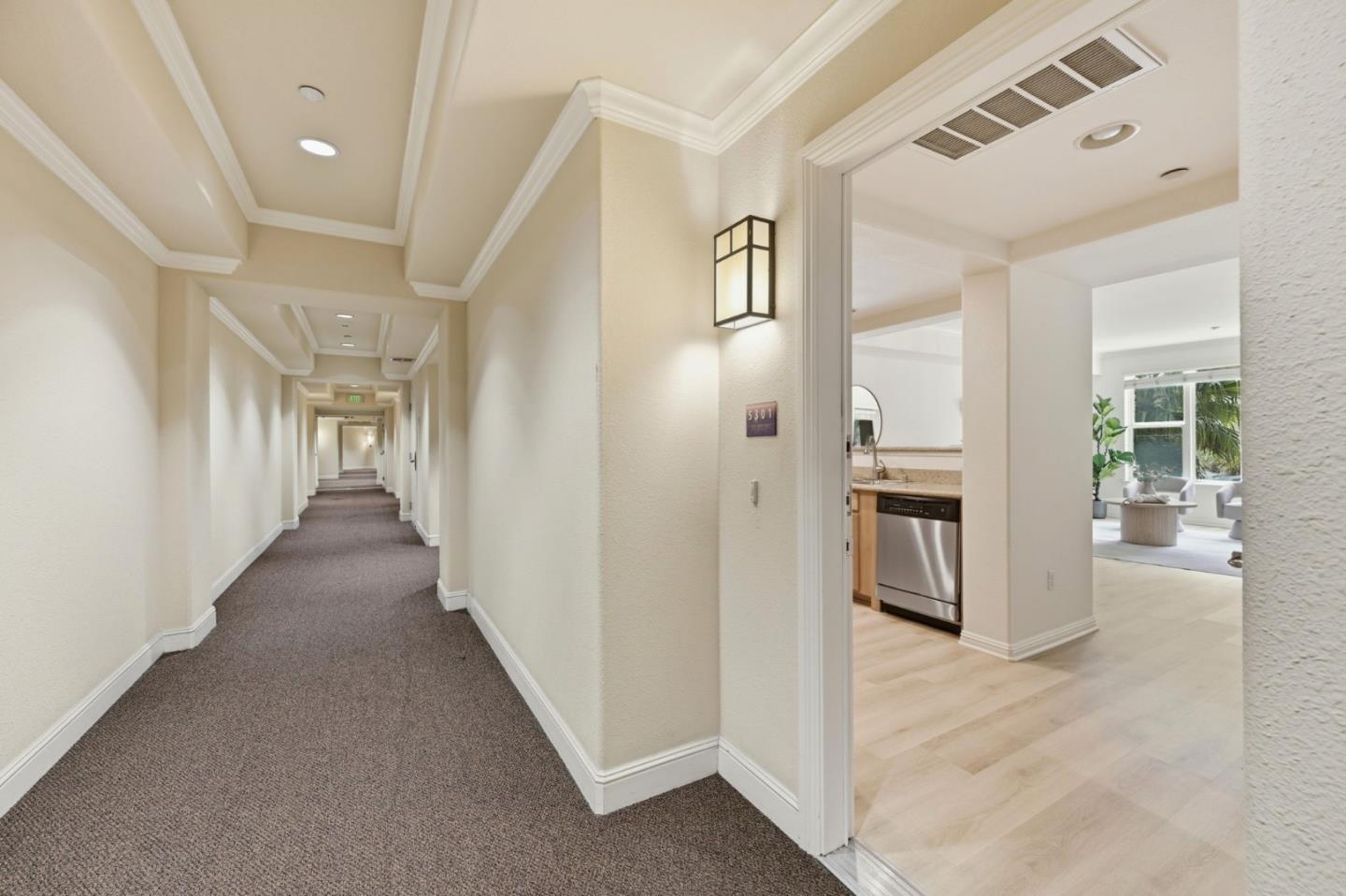 2210 Gellert Boulevard 5301