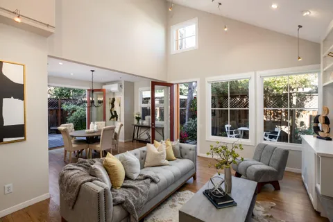 988 Menlo Avenue, Menlo Park, CA 94025 - MLS#: ML81998892