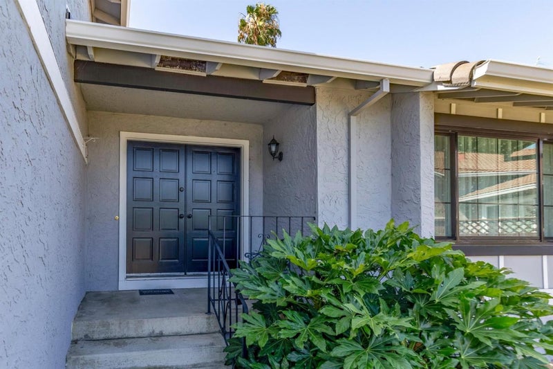 1296 Dentwood Drive