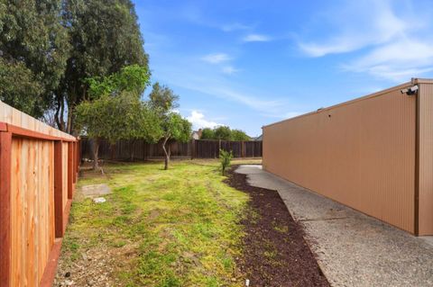 Tiny photo for 104 Eliza Court, FOSTER CITY, CA 94404 (MLS # ML82036906)