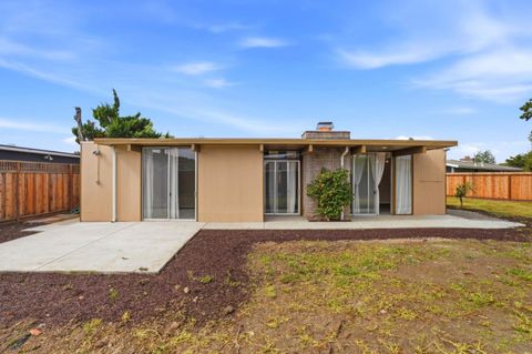 Tiny photo for 104 Eliza Court, FOSTER CITY, CA 94404 (MLS # ML82036906)