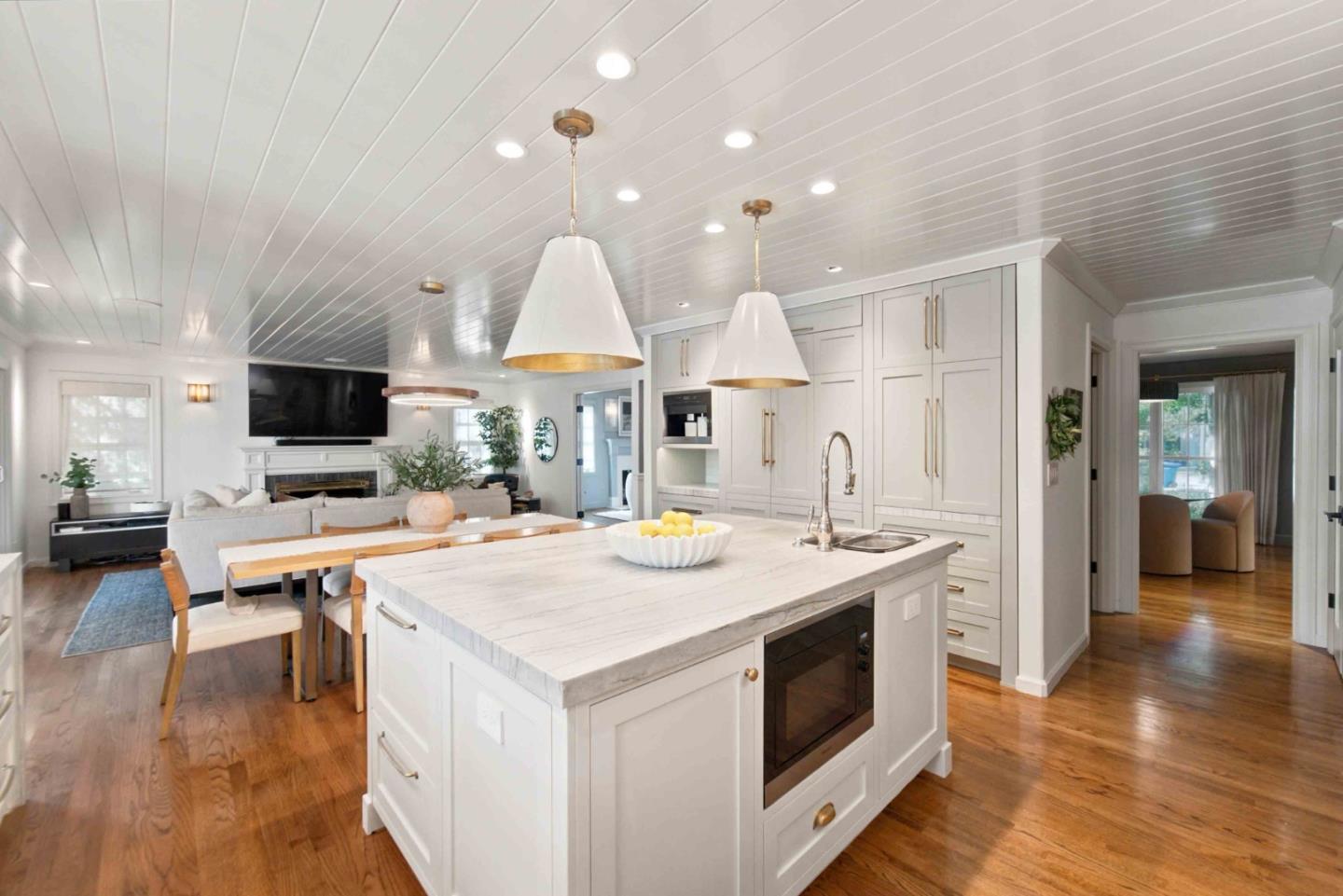 104 Bella Vista Court