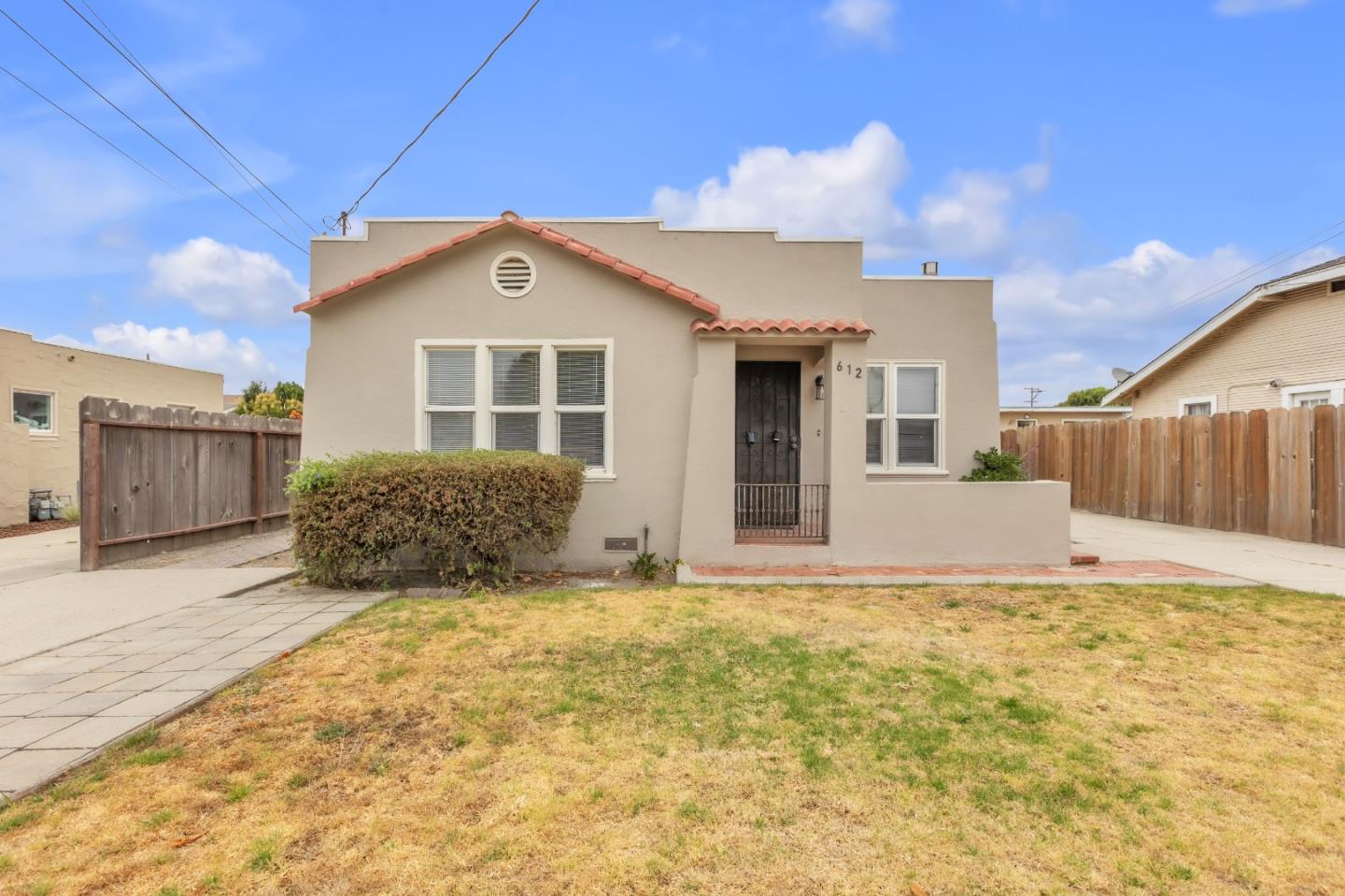612 Central Avenue