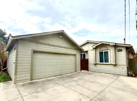 140 S Rengstorff Avenue, Mountain View, CA 94040 - #: ML82035958