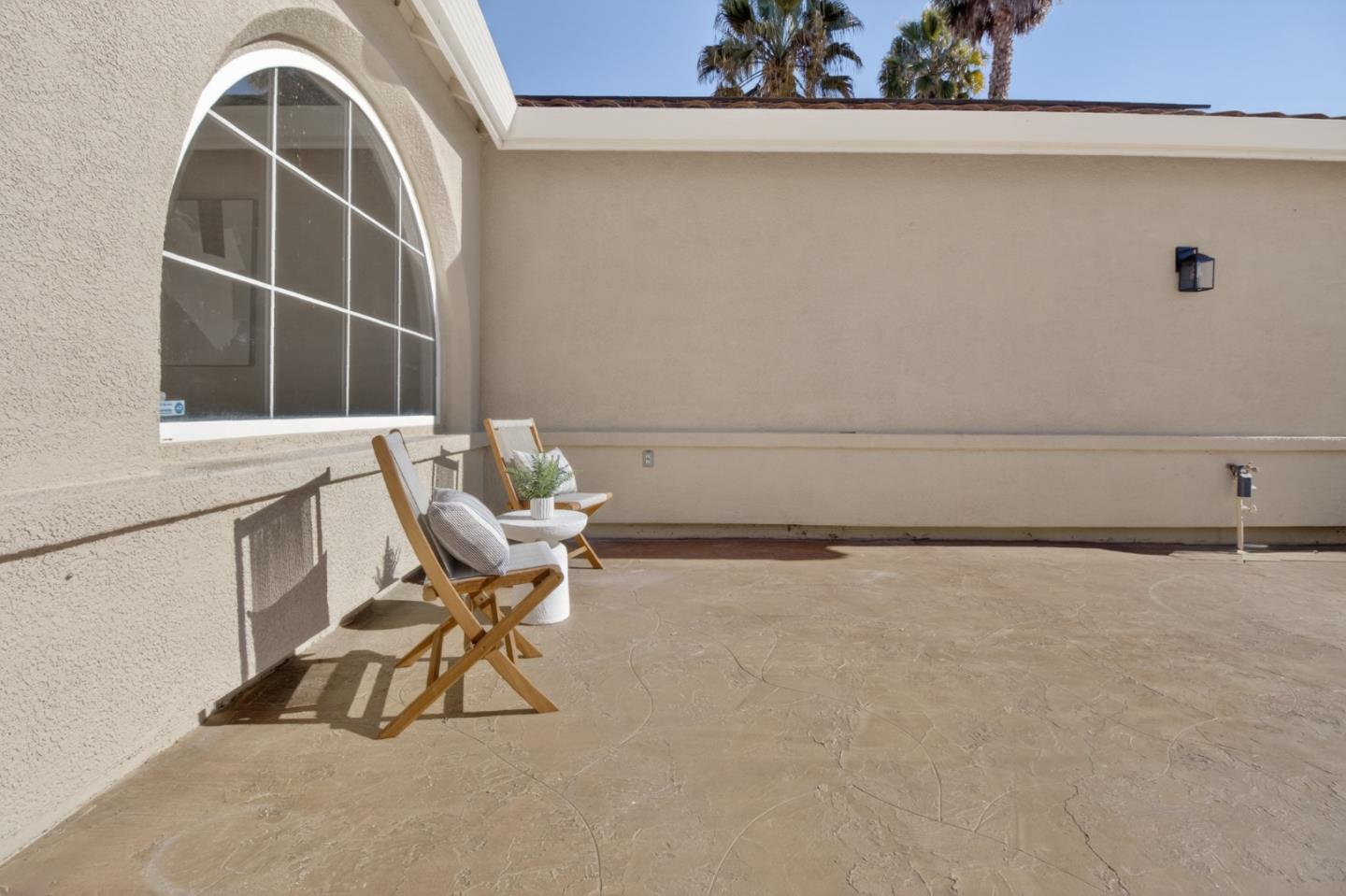 1280 Quail Ridge Way