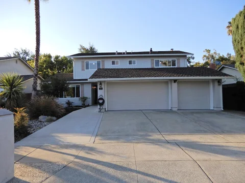 819 Cumberland Drive, Gilroy, CA 95020 - #: ML82057032