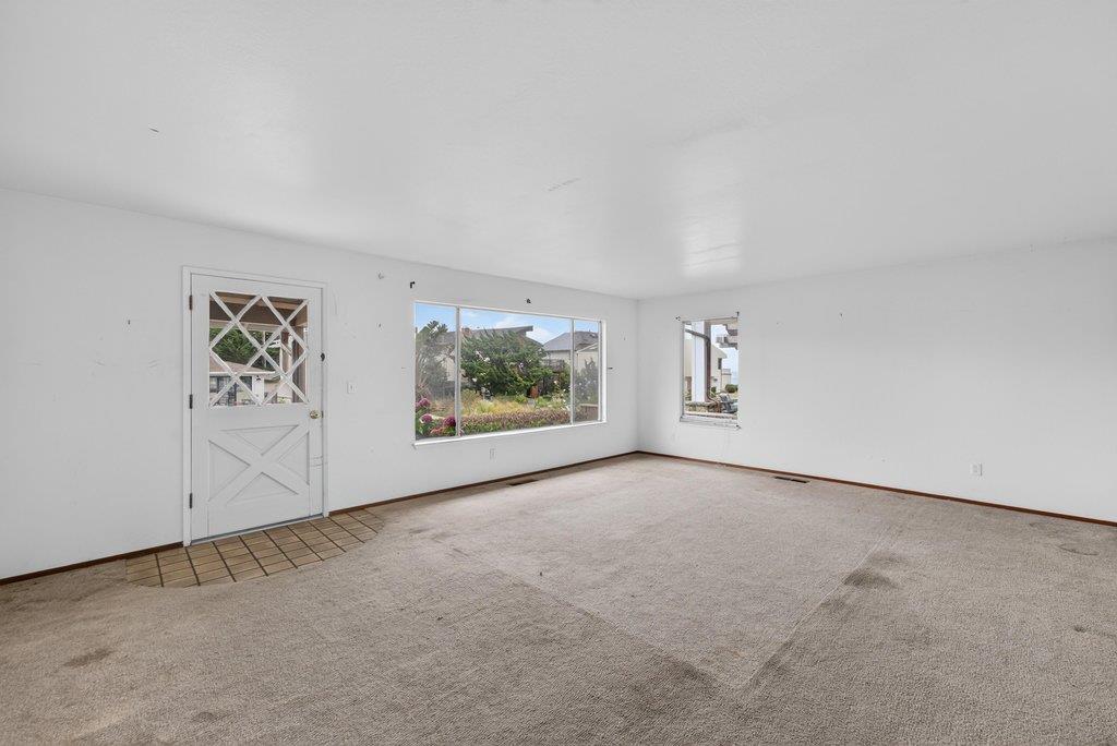 123 Merced Avenue