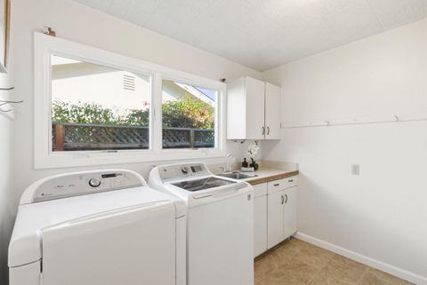 Tiny photo for 1747 Walnut Drive, MOUNTAIN VIEW, CA 94040 (MLS # ML82029718)