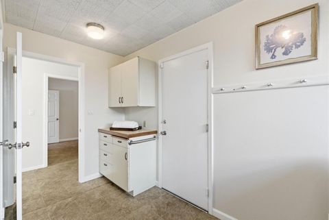 Tiny photo for 1747 Walnut Drive, MOUNTAIN VIEW, CA 94040 (MLS # ML82029718)