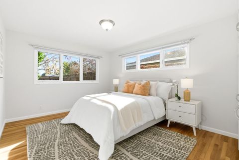 Tiny photo for 1747 Walnut Drive, MOUNTAIN VIEW, CA 94040 (MLS # ML82029718)