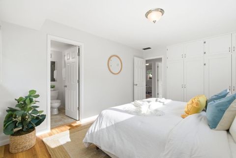 Tiny photo for 1747 Walnut Drive, MOUNTAIN VIEW, CA 94040 (MLS # ML82029718)