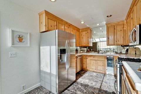 Tiny photo for 39331 Marbella Terraza, FREMONT, CA 94538 (MLS # ML82024178)