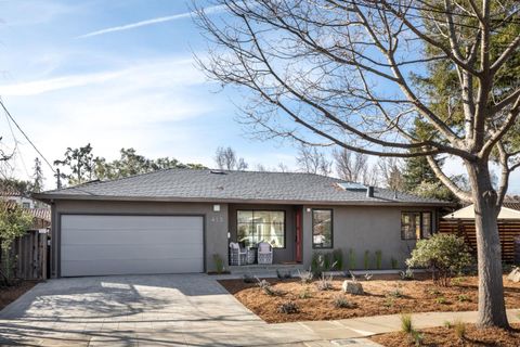 Photo of 413 Gilbert Avenue, MENLO PARK, CA 94025 (MLS # ML82033311)