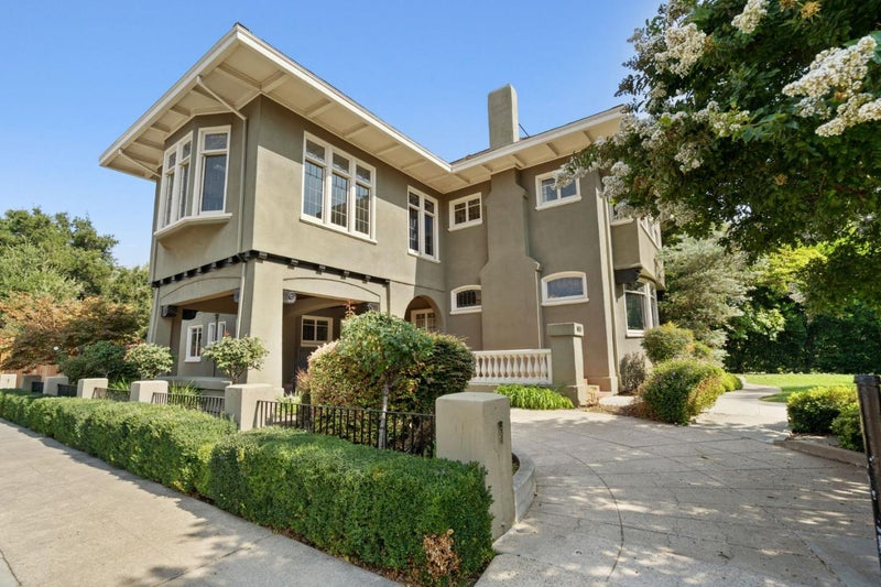 1650 The Alameda