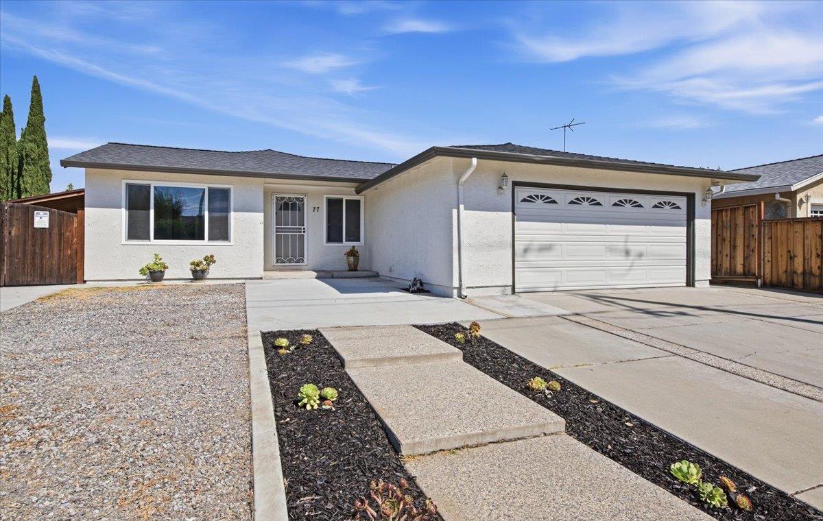 77 Shenado Place