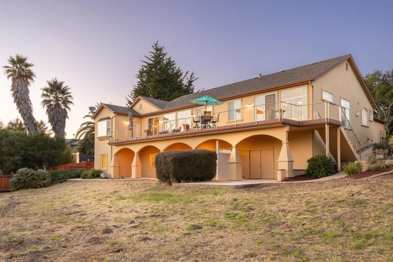 960 Smith Road