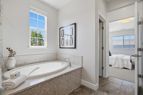 Tiny photo for 320 Gerald Circle, MILPITAS, CA 95035 (MLS # ML82043551)