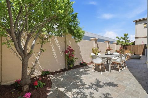 Tiny photo for 320 Gerald Circle, MILPITAS, CA 95035 (MLS # ML82043551)