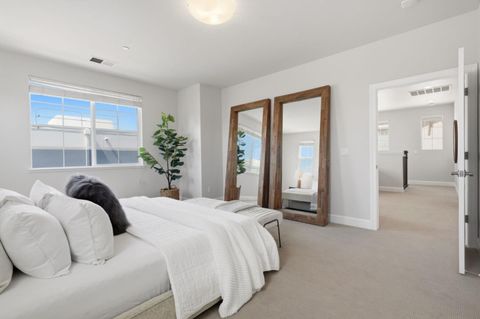 Tiny photo for 320 Gerald Circle, MILPITAS, CA 95035 (MLS # ML82043551)