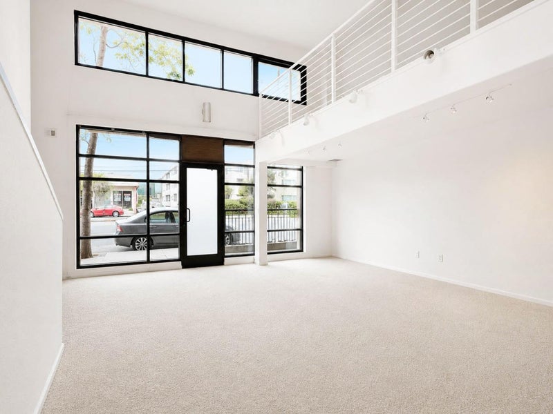 1351 El Camino Real