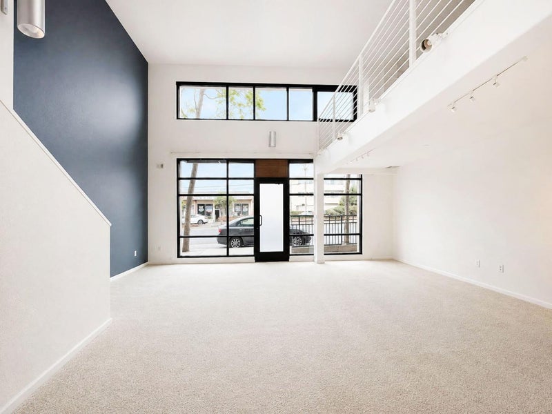 1351 El Camino Real