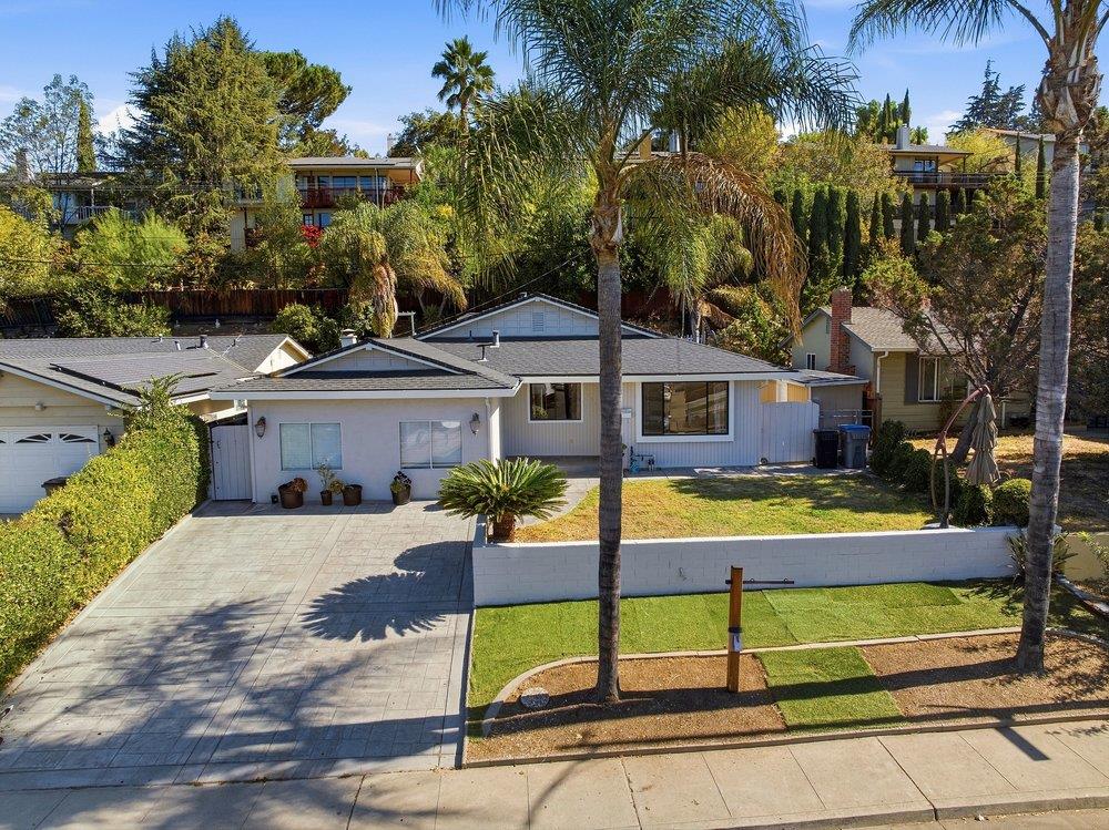 758 Candlestick Way, San Jose CA 95127