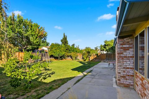 Tiny photo for 493 Crosslees Drive, SAN JOSE, CA 95111 (MLS # ML82026483)