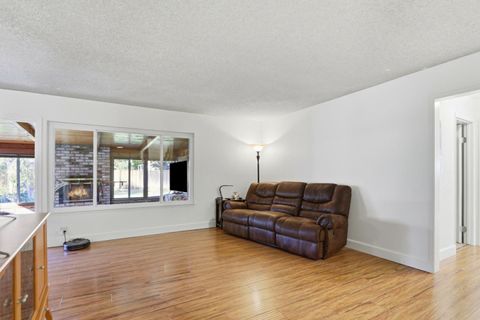 Tiny photo for 493 Crosslees Drive, SAN JOSE, CA 95111 (MLS # ML82026483)