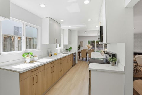 Tiny photo for 3927 Forestwood Drive, San Jose, CA 95121 (MLS # ML82058980)
