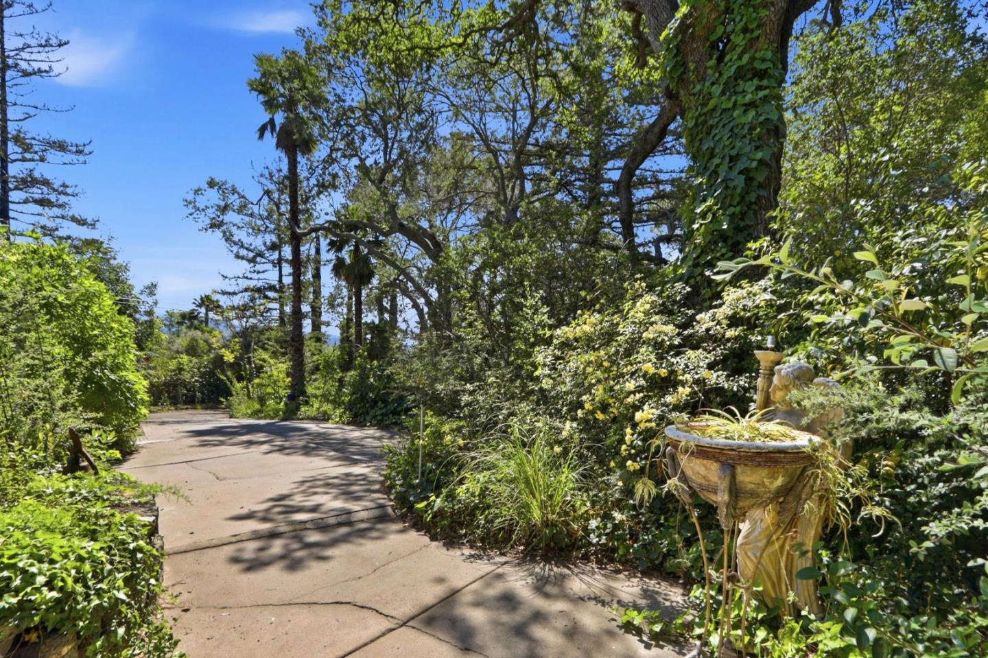 18211 Saratoga Los Gatos Road