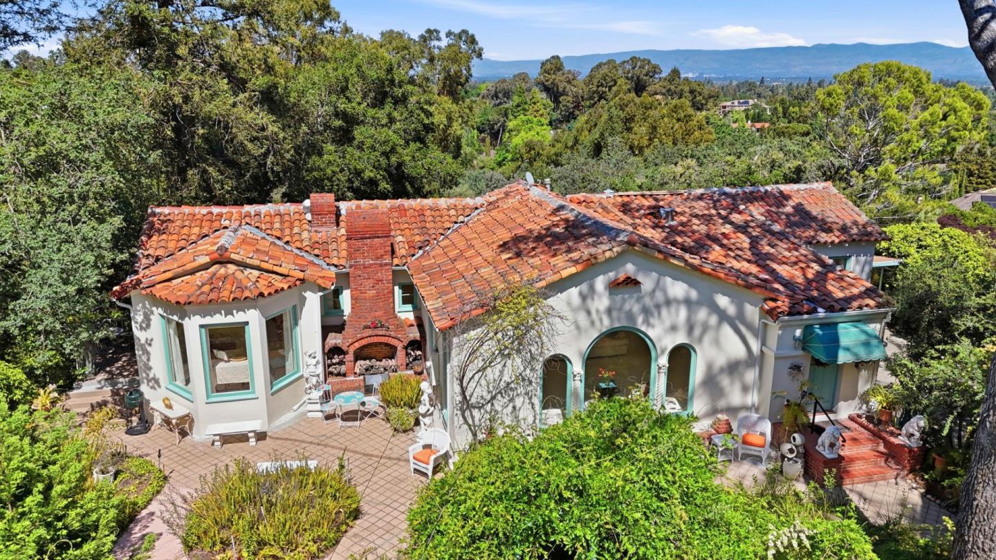 18211 Saratoga Los Gatos Road