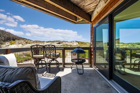 Photo of 101 Shell Drive #3, Watsonville, CA 95076 (MLS # ML82033731)