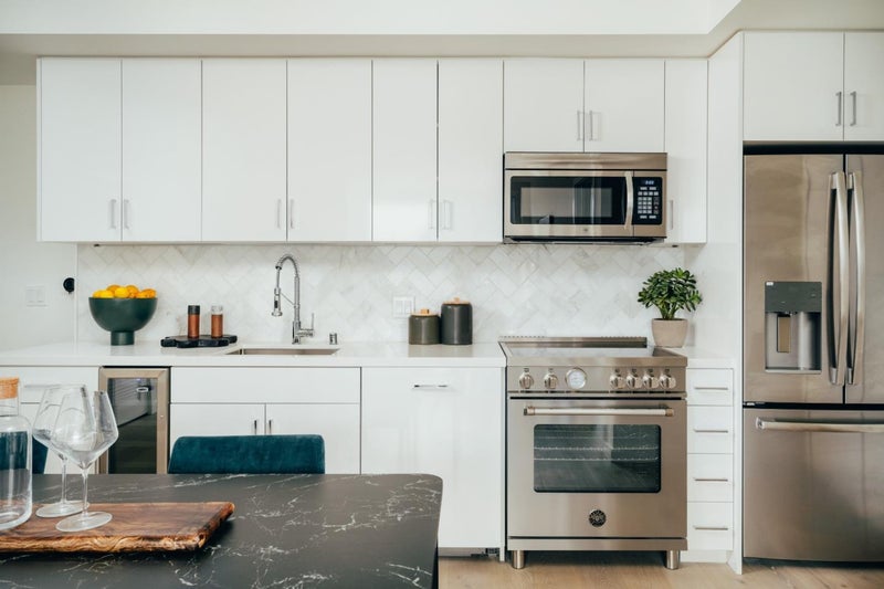 345 8th Street 401