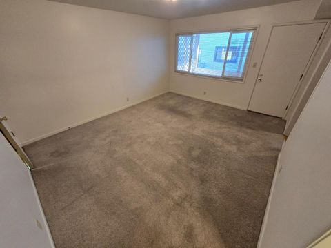 Tiny photo for 801 Fairfield Road #6, Burlingame, CA 94010 (MLS # ML82027570)
