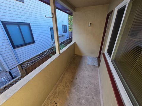 Tiny photo for 801 Fairfield Road #6, Burlingame, CA 94010 (MLS # ML82027570)