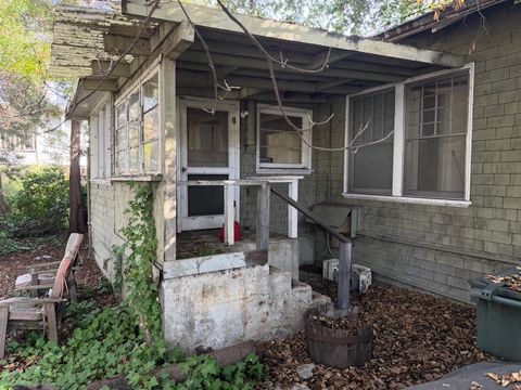 Tiny photo for 653 Melville Avenue, PALO ALTO, CA 94301 (MLS # ML82032754)