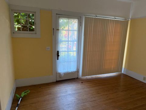 Tiny photo for 653 Melville Avenue, PALO ALTO, CA 94301 (MLS # ML82032754)